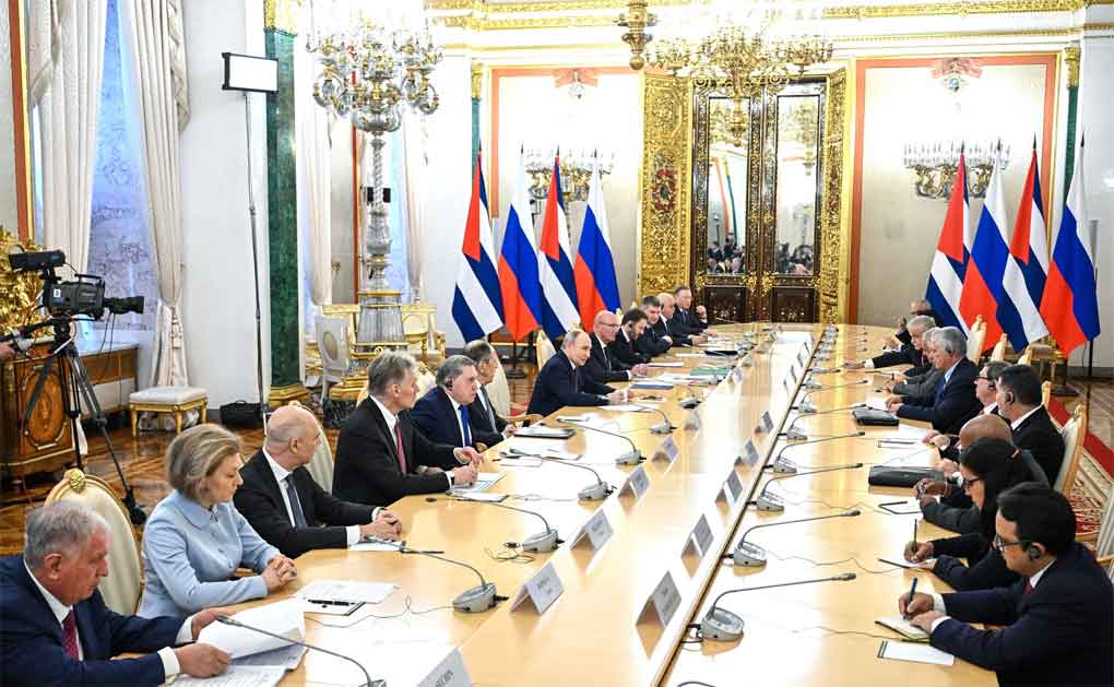 Díaz-Canel y Putin resaltan valor histórico de vínculos ruso-cubanos
