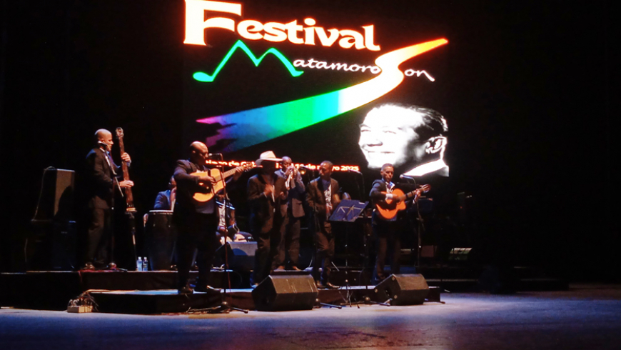 Colorido espectáculo cerró en Santiago de Cuba el Festival MatamoroSon 2025