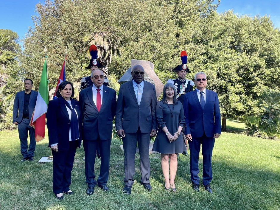 Vicepresidente cubano rindió homenaje en Italia a José Martí