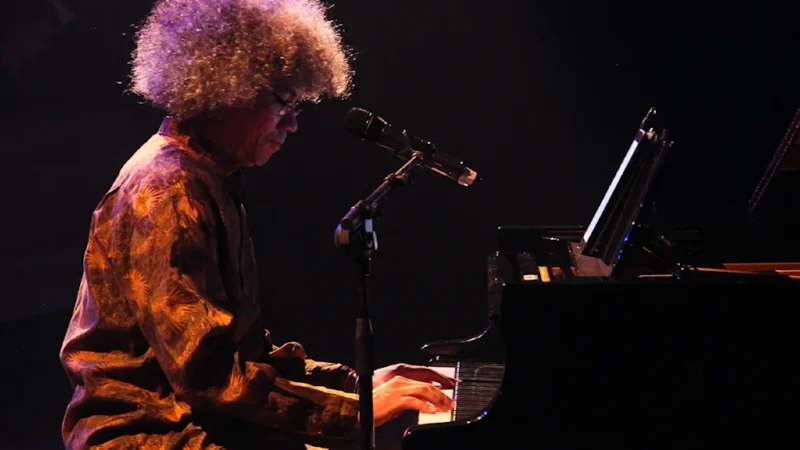 Espacio Canto de Todos en ALBA Cultural acoge a reconocido trovador venezolano