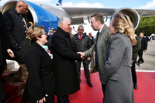Llegó este martes a Moscú el Presidente cubano