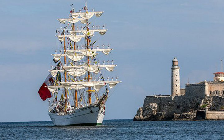 Lamentó Presidente de Cuba accidente del buque escuela Cuauhtémoc
