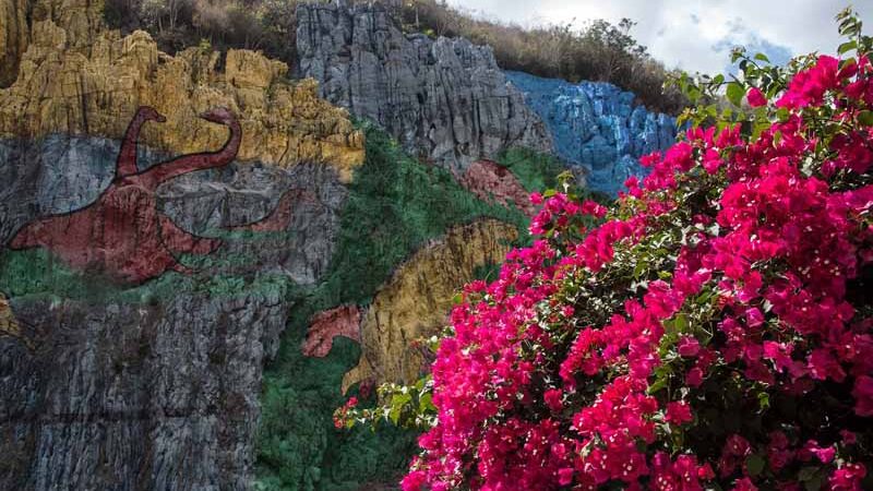 Valle de Viñales, mayor sistema cavernario de Cuba