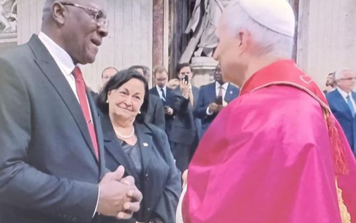 Delegación cubana participó en la entronización del papa León XIV