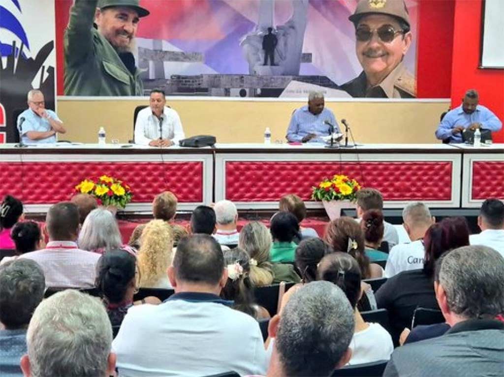 Resalta líder parlamentario cubano rol del Programa de Gobierno