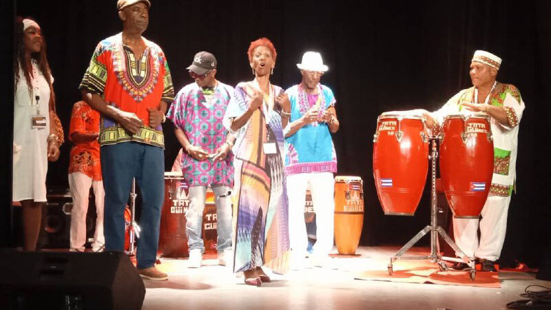 Continúa esparciendo legado rumbero Festival Tata Güines 2025