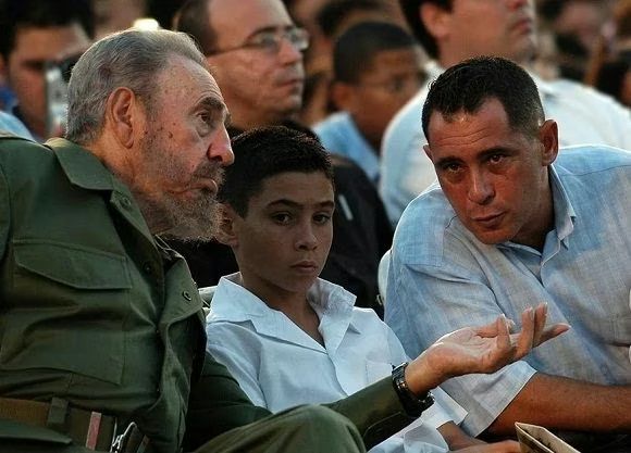 Evoca presidente cubano regreso de Elián González