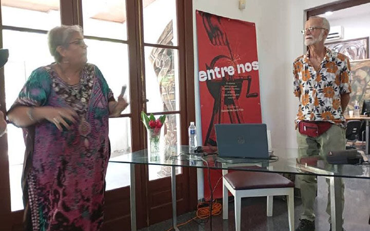 Dedican a Armando Hart espacio Entre nos