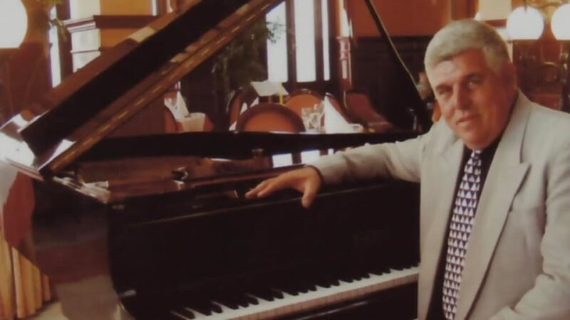 Tiempo exclusivo de música con Paquito Recio y el trío Miramar