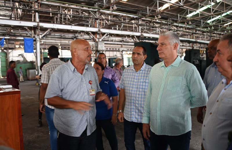 Constata Díaz-Canel recuperación actividades económicas en la capital cubana