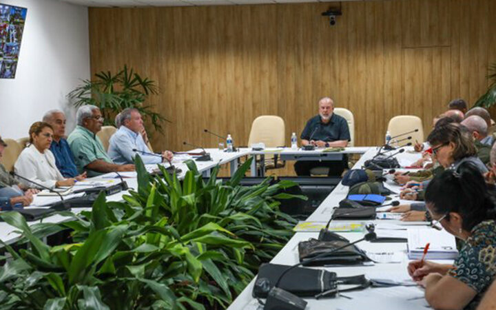 Insiste Primer Ministro fortalecer control interno ante el delito