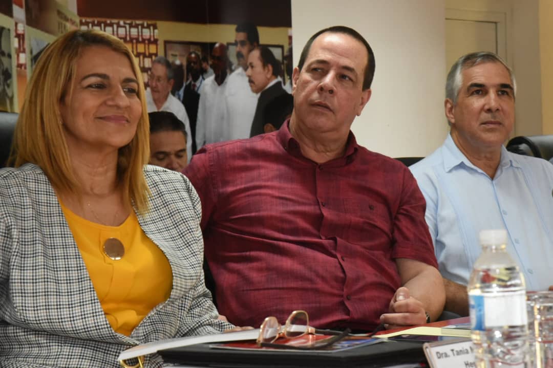 Los médicos cubanos seguirán donde se les necesite