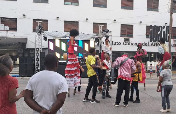 Comenzó Vivartes en 23, una propuesta integral para la familia cubana