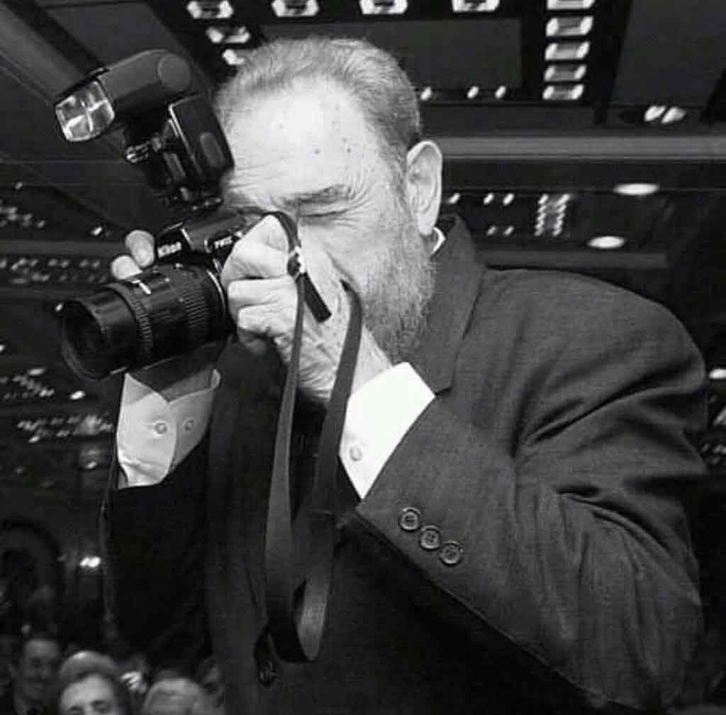 Convocan a concurso fotográfico Un instante con Fidel
