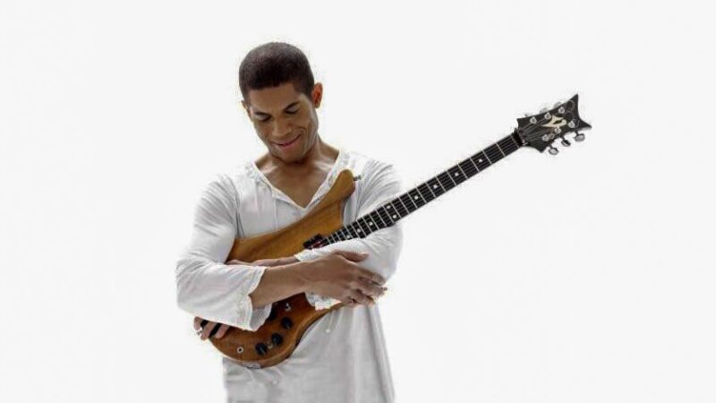 Media hora con su intérprete, el guitarrista de jazz Stanley Jordan