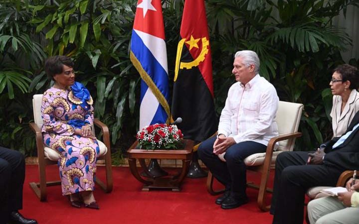 Recibe Díaz-Canel a presidenta de Parlamento angolano