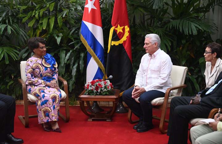 Recibe Díaz-Canel a presidenta de Parlamento angolano