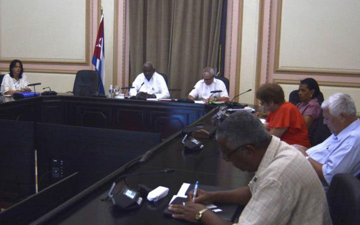 Destacan carácter participativo de análisis de Plan de la Economía