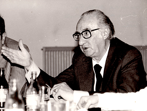 Leopoldo Urrutia de Luis en La poesía toda