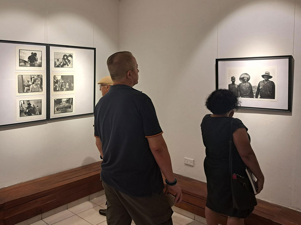 Acoge galería Villa Manuela exposición fotográfica de Humberto Mayol