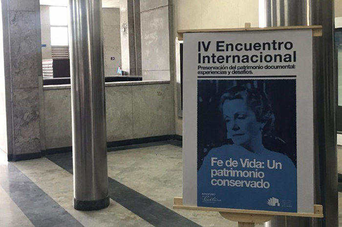 Exponen en Biblioteca Nacional José Martí fondo documental de la poetisa Dulce María Loynaz