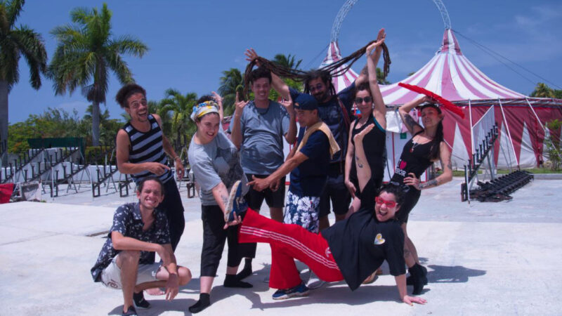 Acoge Carpa Trompoloco laboratorio de creación con artistas de Cuba, Ecuador y Chile