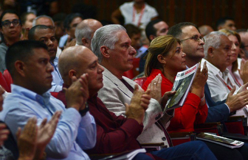 Unir: palabra de orden en clausura del encuentro de publicaciones
