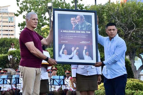 Cuba ratifica su hermandad revolucionaria con Venezuela