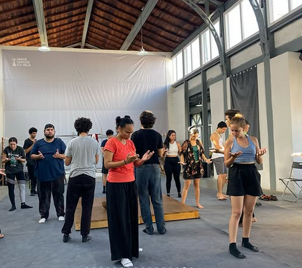Recrean en Cuba encuentro espiritual entre Cervantes y Shakespeare