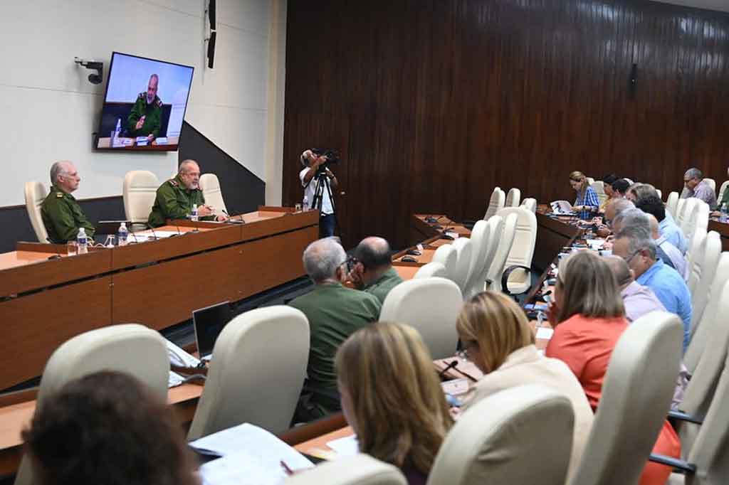 Avanza recuperación en provincias orientales tras Melissa