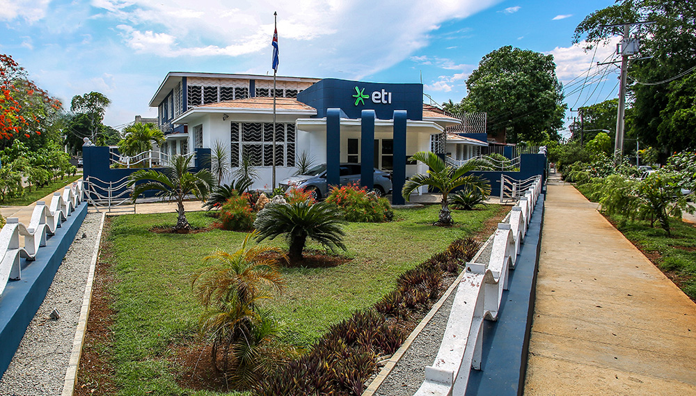 Empresa de Tecnologías de la Información, un pilar del desarrollo tecnológico de Cuba