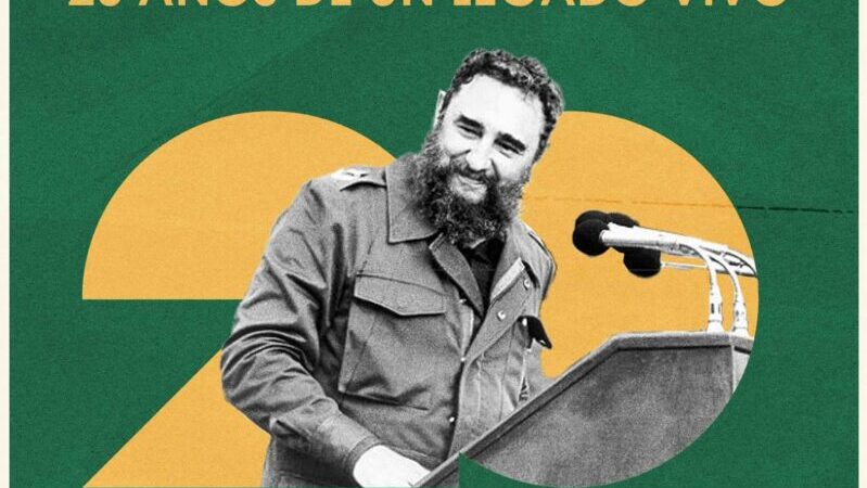 Rememoran estudiantes cubanos palabras de Fidel hace 20 años