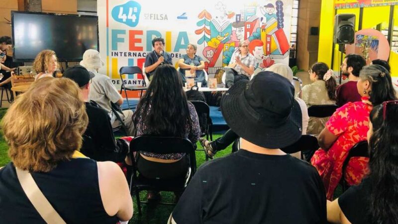 Participa Cuba con diversas propuestas en la Feria del Libro de Santiago de Chile