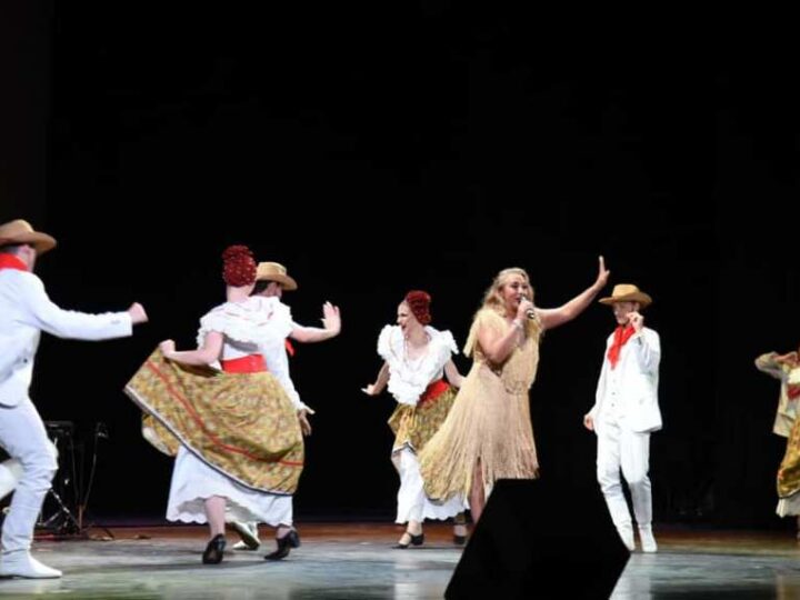 Celebran en La Habana amistad con la ciudad de San Petersburgo