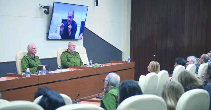 Trabajar desde todos los ámbitos para hacer frente a la situación epidemiológica