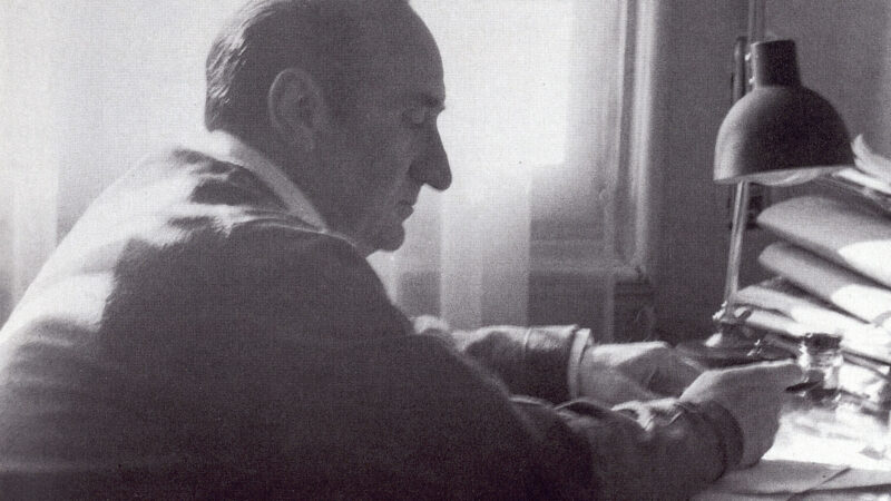 Hablemos de Leopoldo de Luis, un reconocido poeta y crítico español