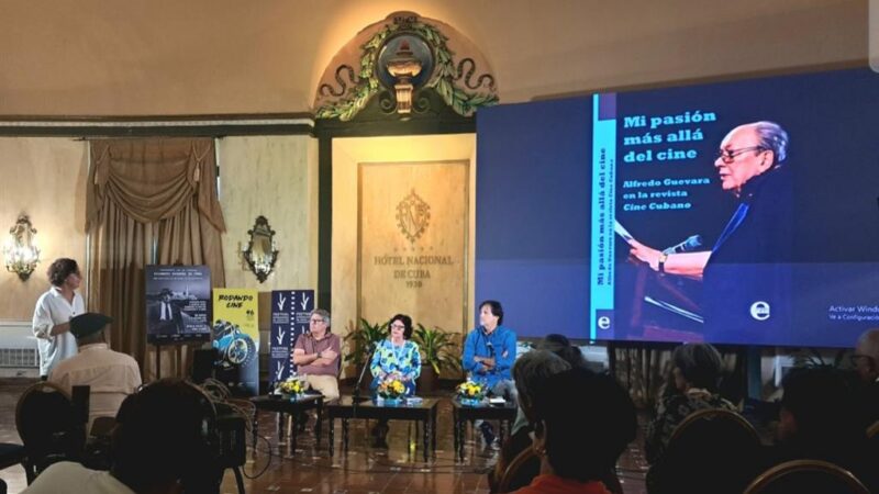 Presentan en La Habana libro sobre cineasta Alfredo Guevara
