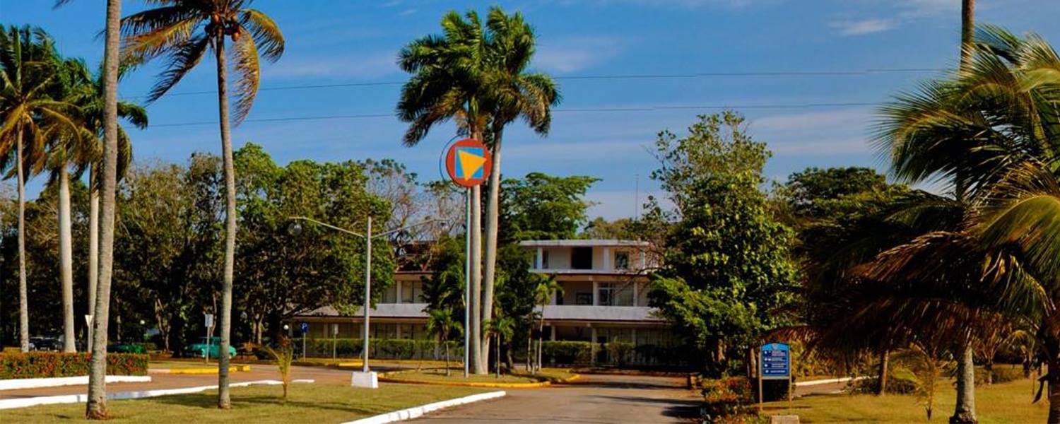 Escuela de Cine de Cuba y Estudios Churubusco firman acuerdo de apoyo