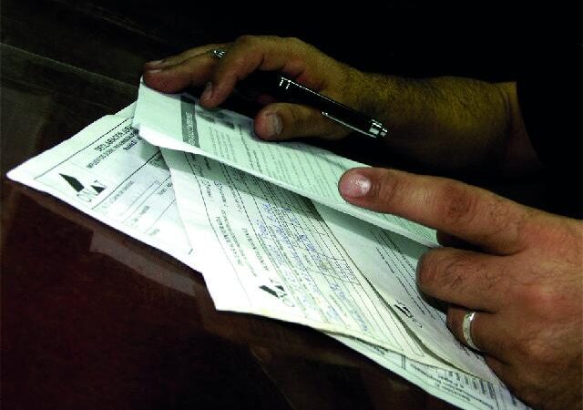 Perfeccionan la gestión de la administración tributaria en Cuba