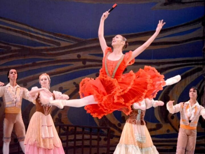 Con gala artística cierra temporada del clásico Don Quijote en el Teatro Nacional