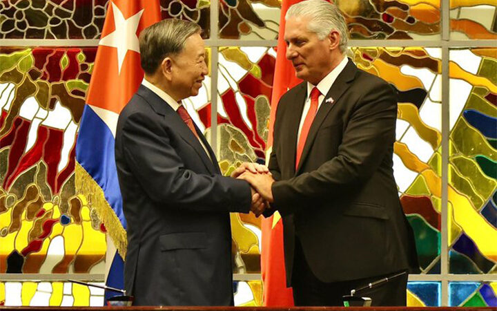 Presidente cubano felicita a líder del Partido Comunista de Vietnam por su reelección