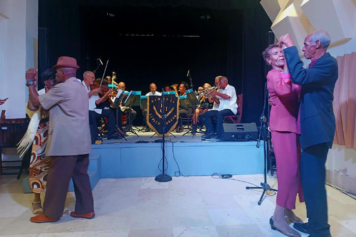 Concierto didáctico del Piquete Típico Cubano afianza vigencia del danzón