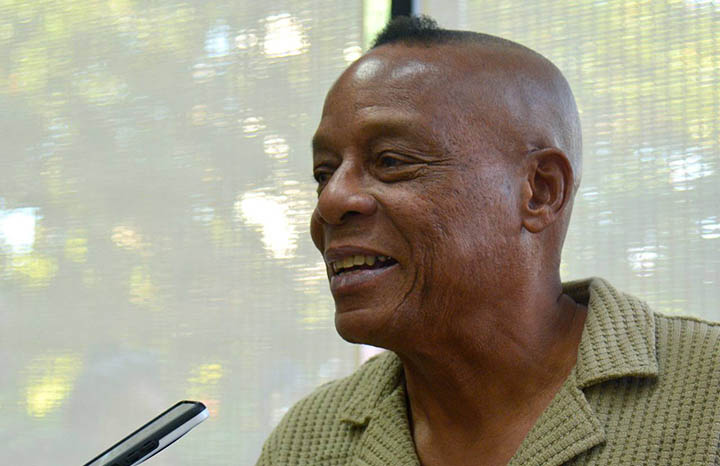 Celebra agrupación Elito Revé y su Charangón sus 70 años