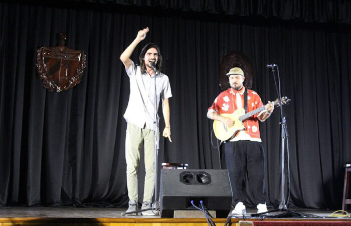 Comenzó en Santa Clara el XXX Festival de Trovadores Longina canta a Corona