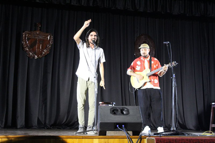 Comenzó en Santa Clara el XXX Festival de Trovadores Longina canta a Corona