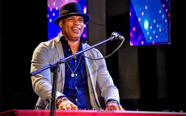 Roberto Fonseca inaugura el Festival Jazz Plaza en Holguín
