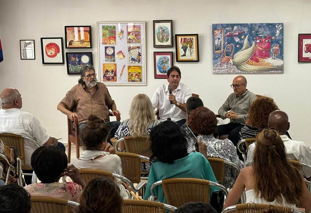 Invitan a tertulia sobre Fidel Castro, Venezuela y Revolución