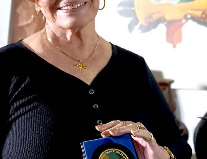 Otorga institución búlgara reconocimiento a la bailarina cubana Laura Alonso