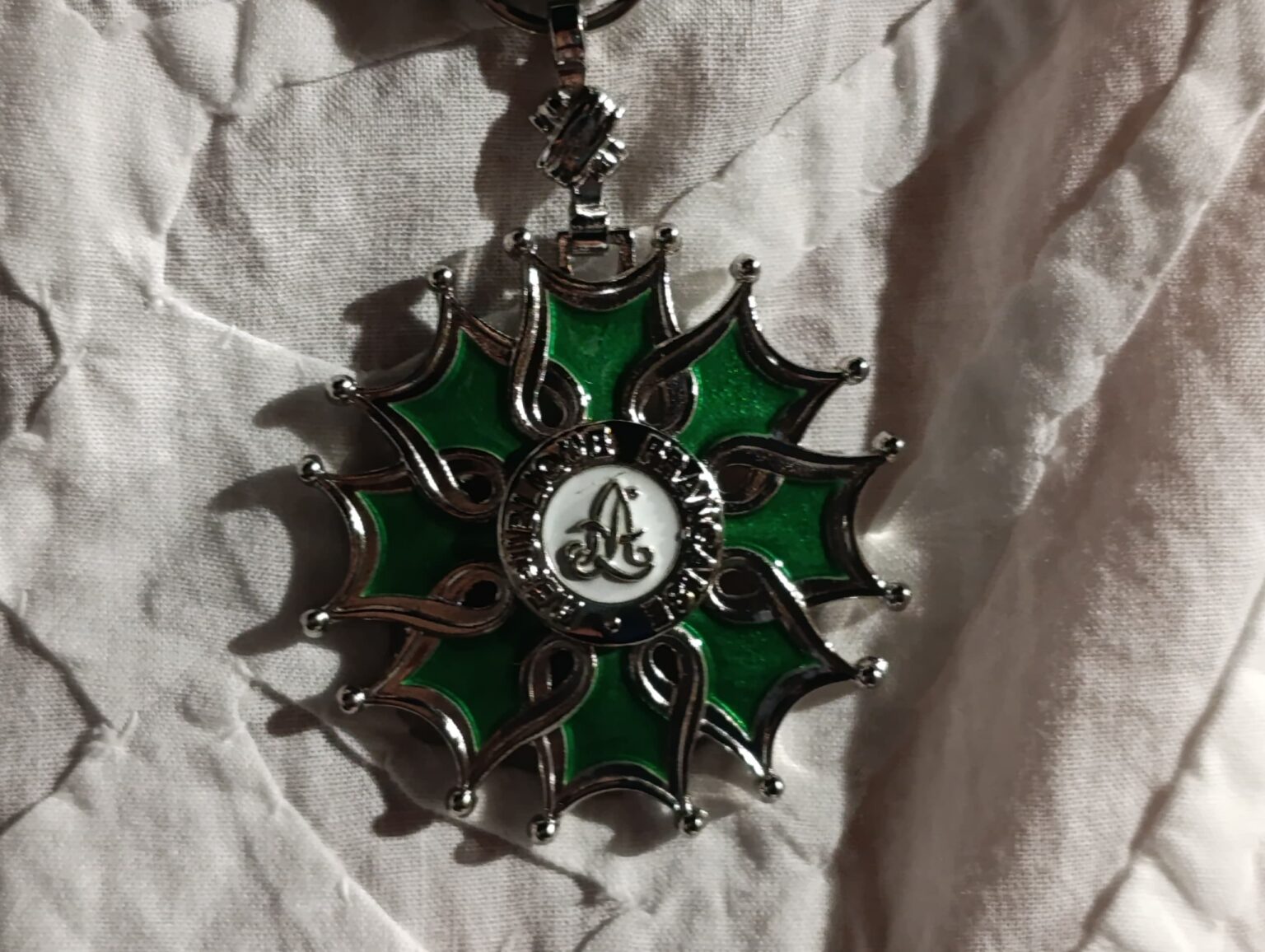 Francia condecora a la presidenta del Instituto Cubano de la Música