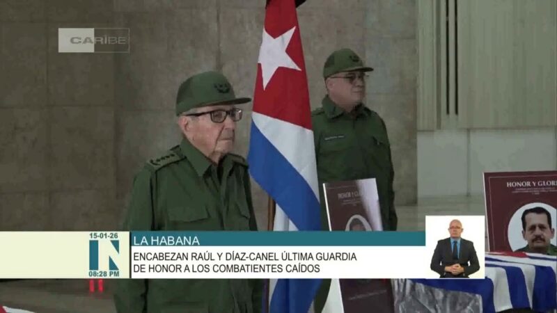 Raúl y Díaz-Canel rinden guardia de honor a caídos en Venezuela